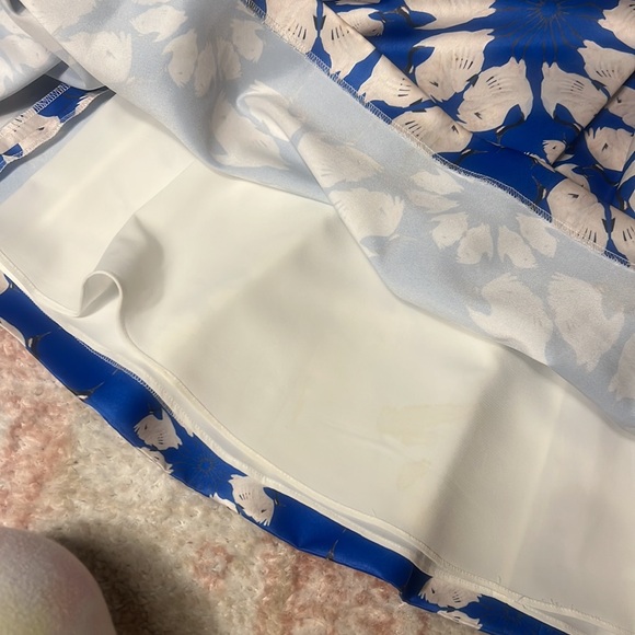 Alice and Olivia Floral Pleated Aline Skirt - Picture 4 of 8